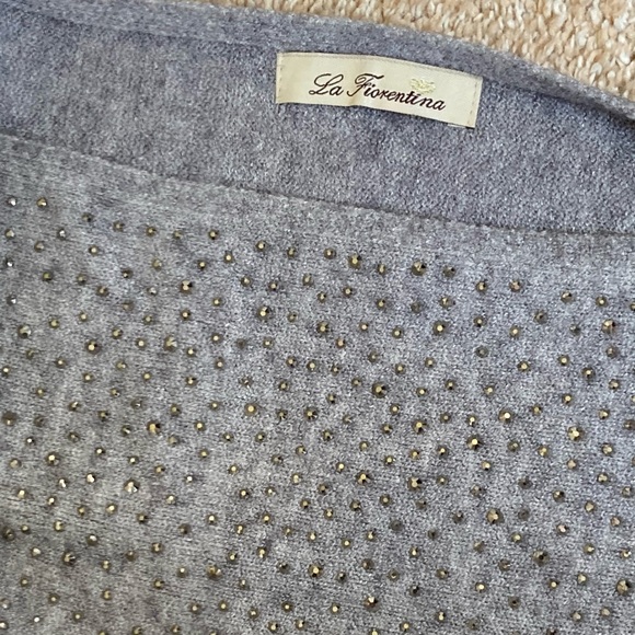 La Fiorentina Wrap/Poncho - Picture 2 of 9